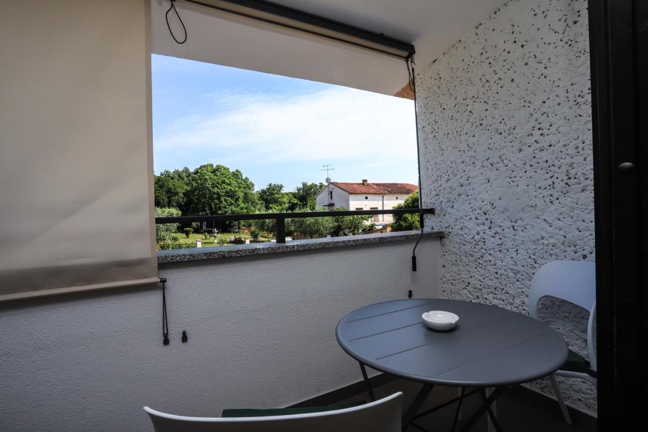 Studio Nina Poreč Buitenkant foto